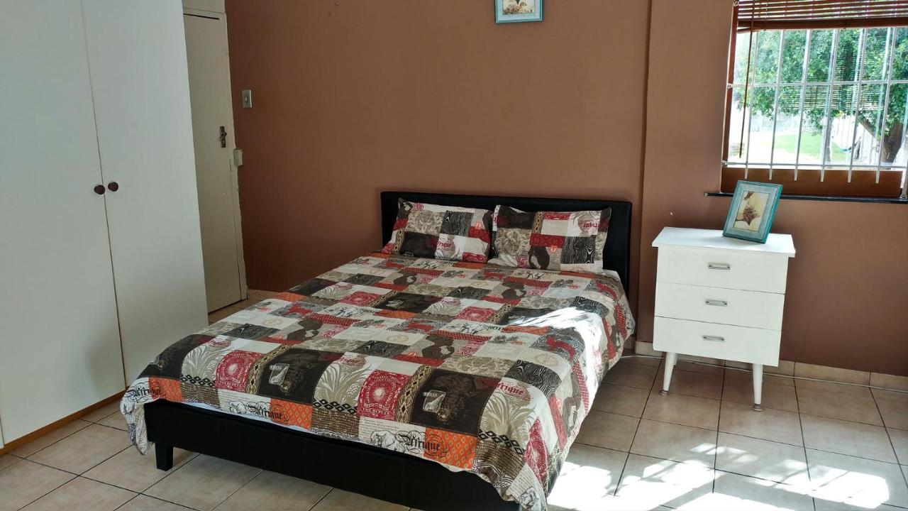 Blouberg Beach Retreat โบลแบร์กสตรานด์ ภายนอก รูปภาพ